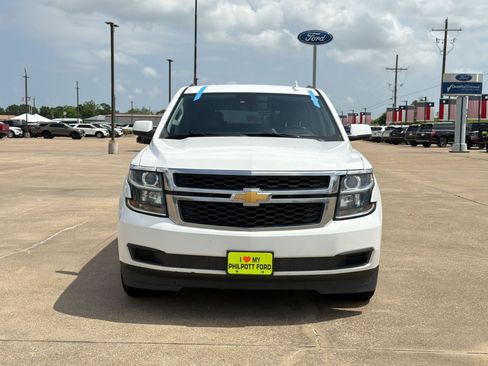 Used 2016 Chevrolet Suburban LS w/ Enhanced Driver Alert Package image 6