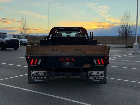 Used 2017 Ford F550 4x4 Crew Cab Super Duty image 9