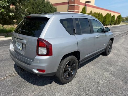 Used 2017 Jeep Compass Sport w/ Power Value Group AWD/4WD image 8