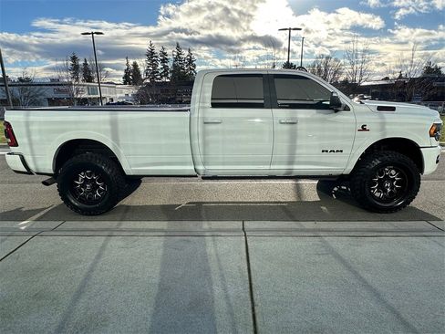 Used 2022 RAM 3500 Limited image 6