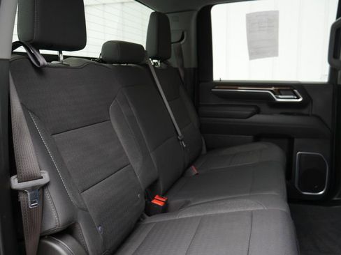 Used 2025 Chevrolet Silverado 2500 LT w/ Convenience Package image 23