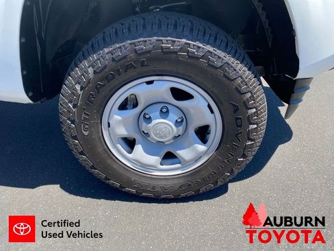 Certified 2022 Toyota Tacoma SR AWD/4WD image 13