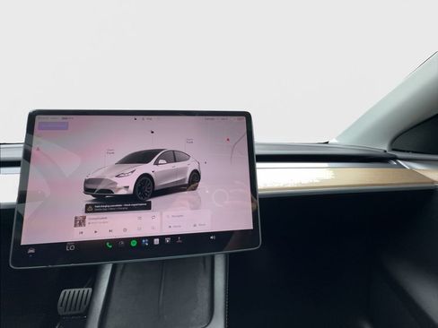 Used 2023 Tesla Model Y Performance AWD/4WD image 44