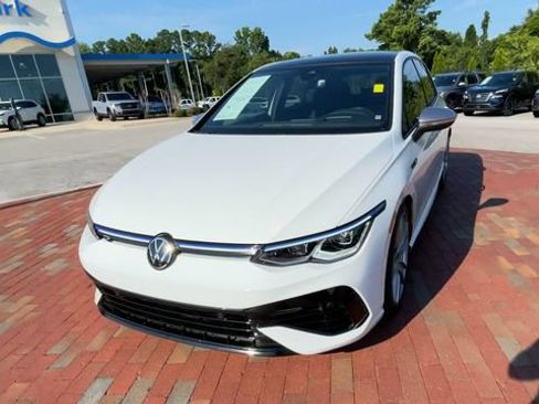 Used 2024 Volkswagen Golf R AWD/4WD image 4
