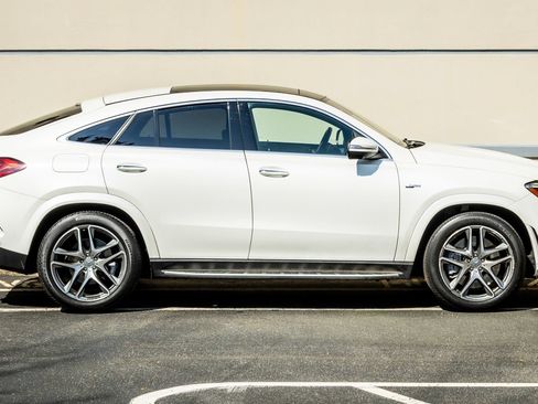 Used 2021 Mercedes-Benz GLE 53 AMG 4MATIC Coupe w/ Acoustic Comfort Package image 10