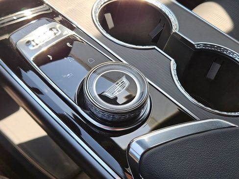 New 2025 Cadillac Lyriq Luxury w/ LPO, Floor Liner Package image 23