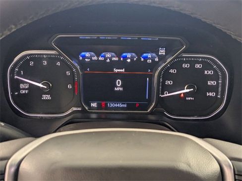 Used 2021 GMC Yukon XL SLT w/ SLT Luxury Plus Package image 18