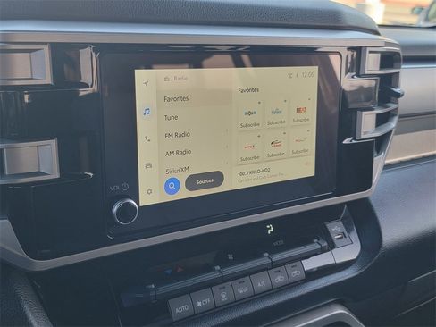 Used 2025 Toyota Tundra SR5 image 27