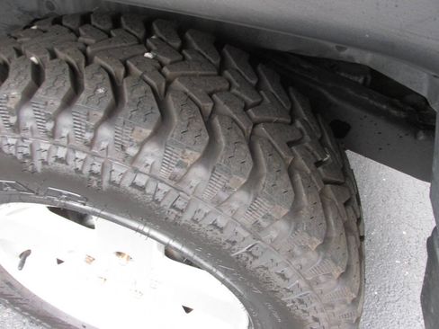 Used 2007 Jeep Wrangler X AWD/4WD image 41