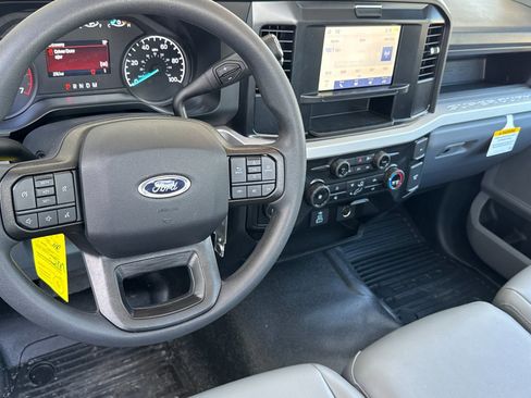New 2026 Ford F250 XL w/ XL Chrome Package image 12
