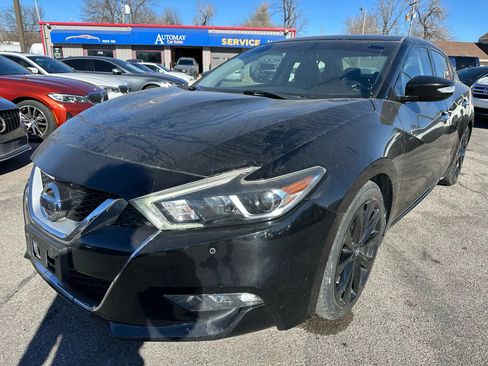 Used 2017 Nissan Maxima SR w/ Midnight Edition image 28