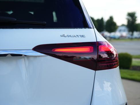 New 2026 Mercedes-Benz GLE 450 4MATIC image 14