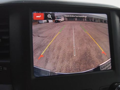 Used 2024 RAM 3500 Big Horn image 15