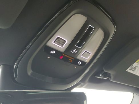 Certified 2023 Volvo XC90 B5 Plus w/ Protection Package Premier image 35