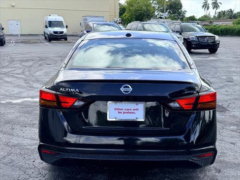Used 2019 Nissan Altima 2.5 S FWD image 3