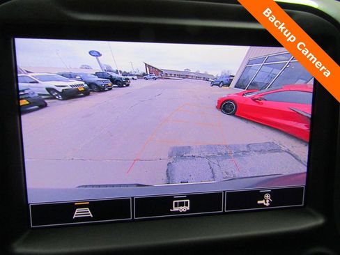 Used 2022 Chevrolet Silverado 1500 LTZ w/ LTZ Premium Package image 18