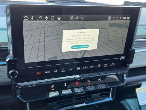 New 2026 GMC Hummer EV SUV image 22