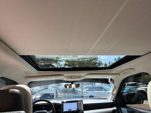 Used 2022 Lincoln Navigator Black Label AWD/4WD image 30