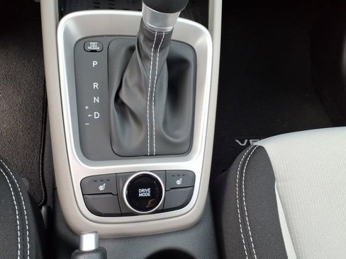 New 2026 Hyundai Venue SEL image 23