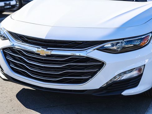 Used 2023 Chevrolet Malibu LT image 19