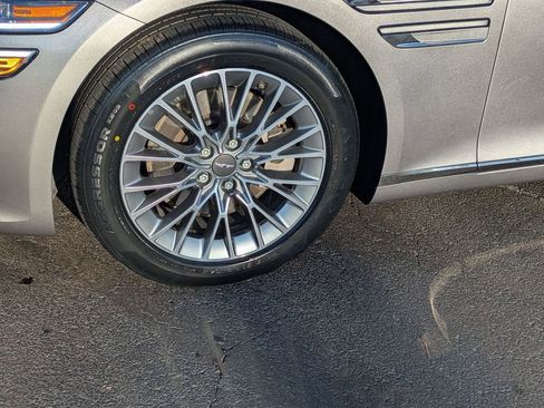 Used 2023 Genesis G80 2.5T image 33