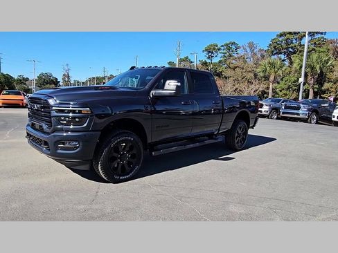 New 2026 RAM 2500 Laramie w/ Night Edition AWD/4WD image 40