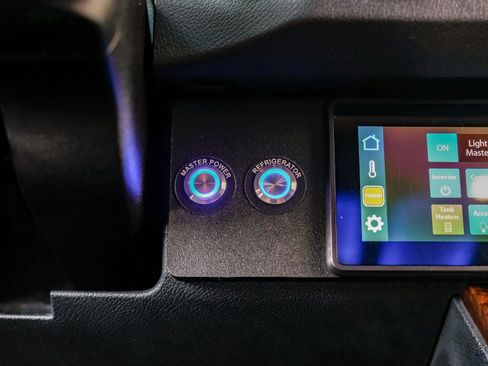 Used 2023 Mercedes-Benz Sprinter 3500 image 65