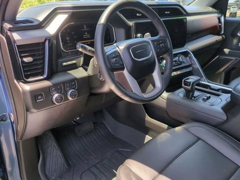 Used 2026 GMC Sierra 1500 Denali w/ Denali Reserve Package AWD/4WD image 11