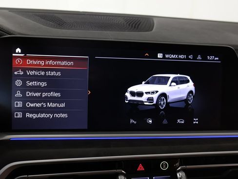 Used 2022 BMW X5 xDrive40i AWD/4WD image 55
