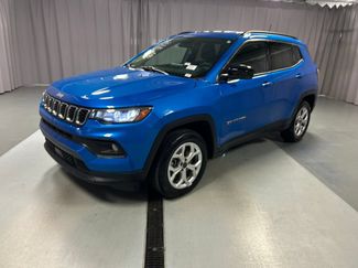 Used 2025 Jeep Compass Latitude AWD/4WD video 3