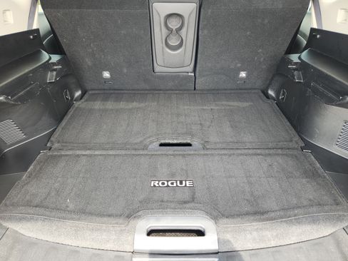 Used 2019 Nissan Rogue SV FWD image 33