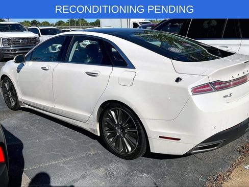 Used 2014 Lincoln MKZ Hybrid FWD image 3