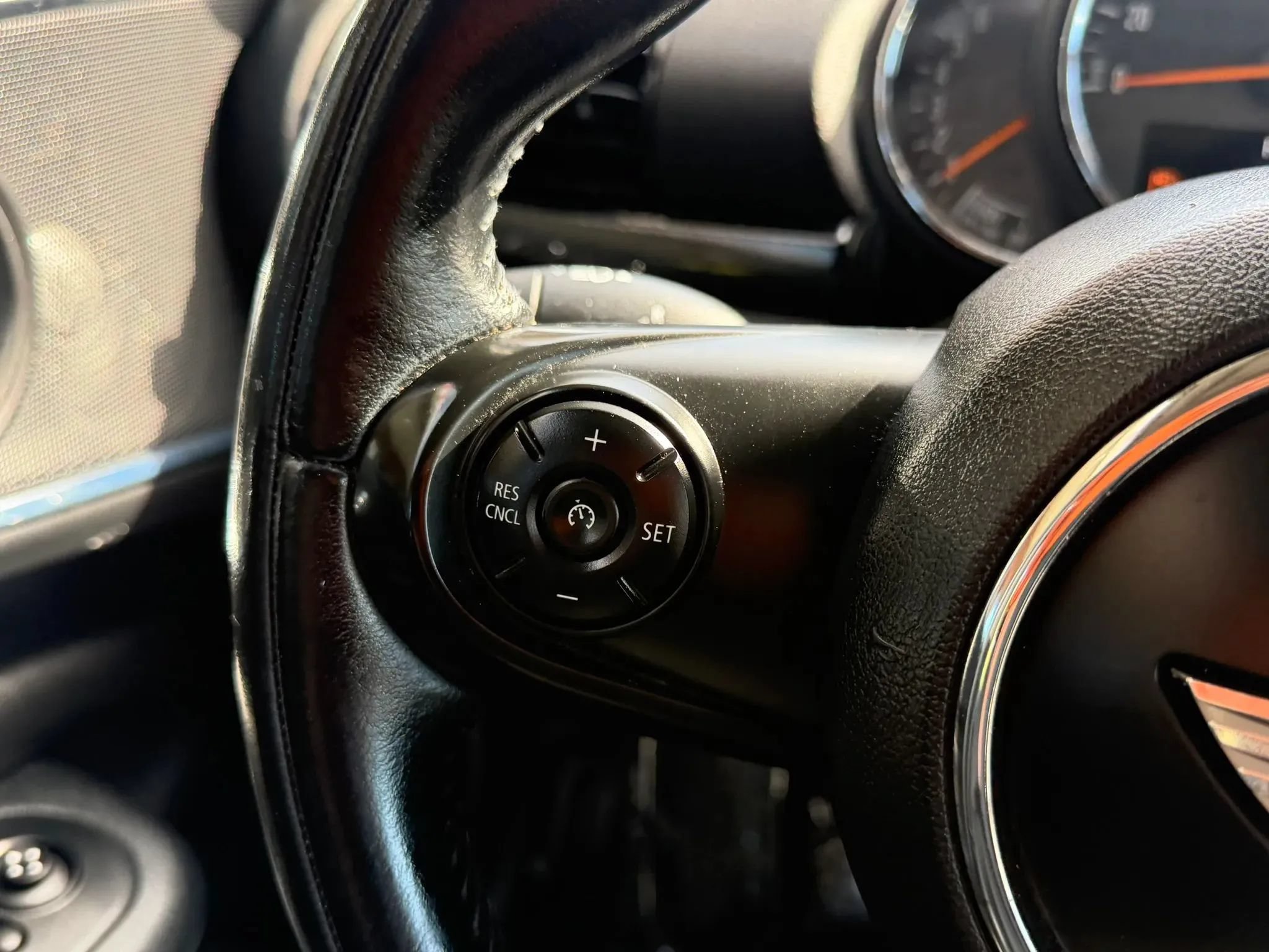 Used 2017 MINI Cooper Clubman ALL4 AWD/4WD image 26
