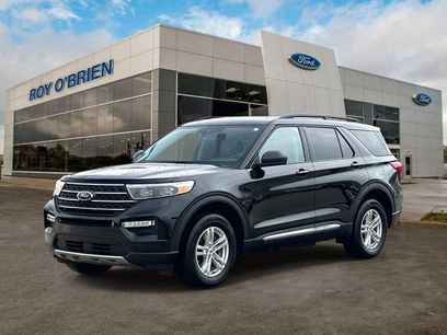 Certified 2023 Ford Explorer XLT w/ Equipment Group 202A