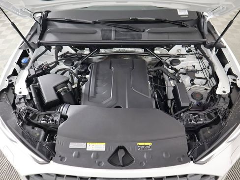 Used 2025 Audi Q5 Premium w/ Convenience Package image 31