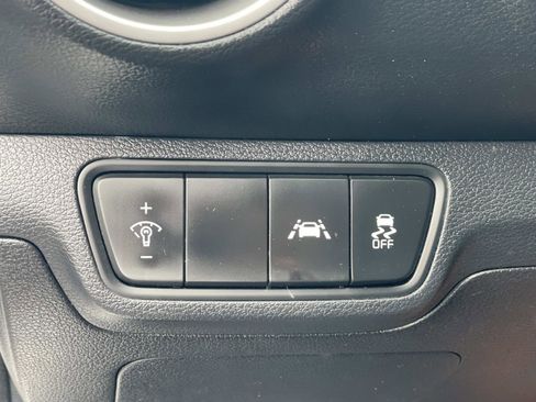 Used 2019 Kia Forte LXS image 16