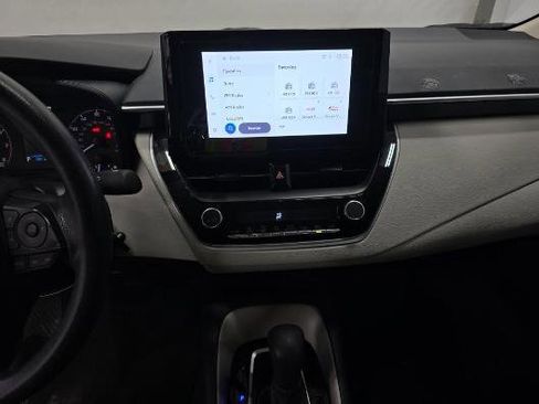 Used 2024 Toyota Corolla LE image 6