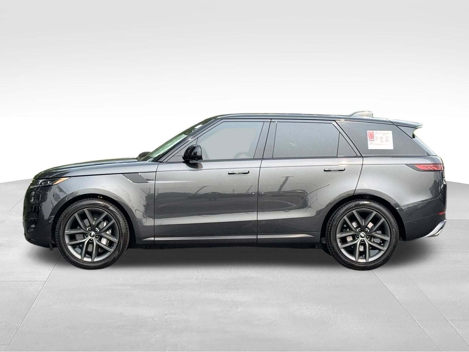 Used 2024 Land Rover Range Rover Sport SE AWD/4WD image 8