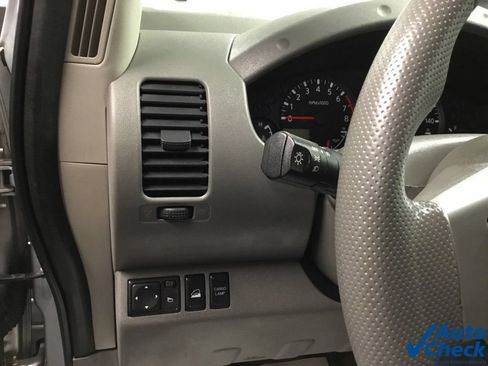 Used 2015 Nissan Frontier SV AWD/4WD image 21