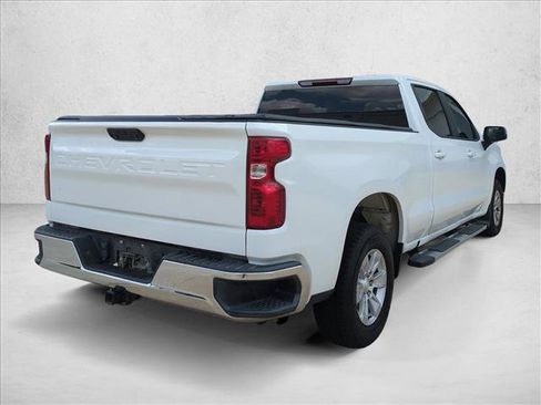 Used 2022 Chevrolet Silverado 1500 LT RWD image 5