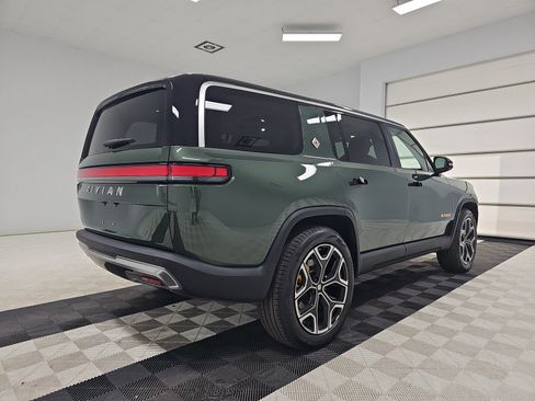 Used 2024 Rivian R1S Adventure AWD/4WD image 5