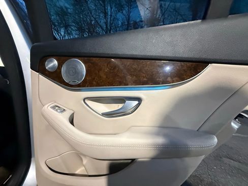 Used 2017 Mercedes-Benz C 300 Sedan image 19