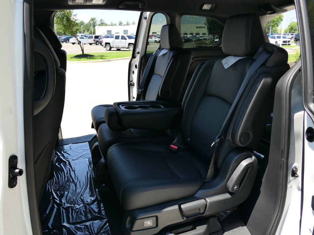 New 2026 Honda Odyssey Sport-L image 32