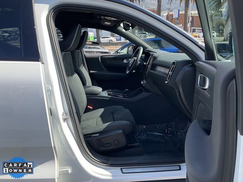Used 2023 Volvo XC40 Recharge Plus image 61