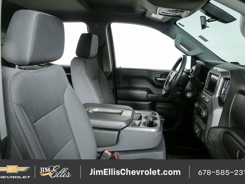 Used 2022 Chevrolet Silverado 1500 Custom AWD/4WD image 18