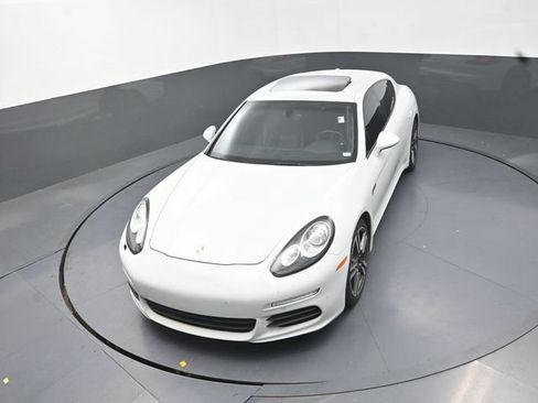 Used 2016 Porsche Panamera 4 AWD/4WD image 25