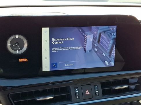 Used 2024 Lexus ES 350 image 21