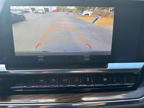 Used 2023 Chevrolet Silverado 1500 LT image 19