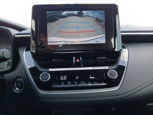 Used 2024 Toyota Corolla SE image 21