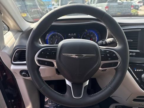 Used 2023 Chrysler Voyager LX FWD image 19